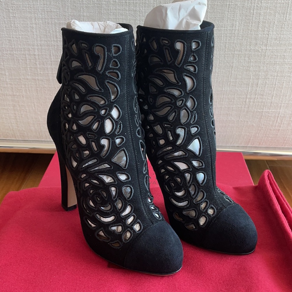 Valentino Garavani boots